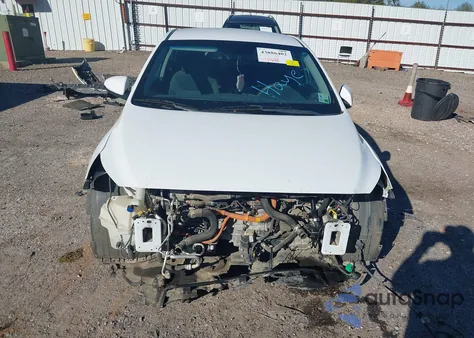 2018 Hyundai Ioniq Hybrid Blue from USA, damaged, VIN KMHC65LC4JU103863